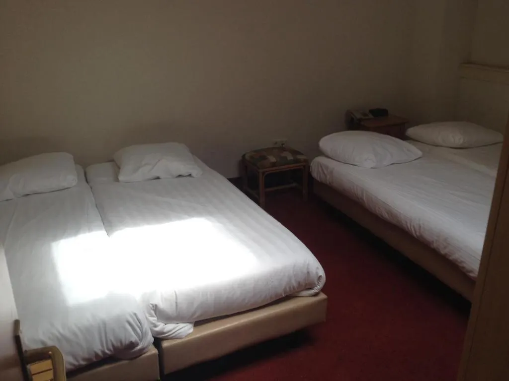 Budget Season Star Hotel Amsterdam 4*,  Netherlands